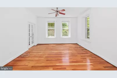 1855 Calvert Street NW #102, Washington, DC 20009 - Photo 11