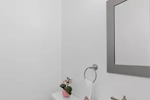 1855 Calvert St NW, Washington, DC 20009 - Photo 13