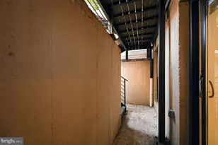 1465 Harvard St NW, Washington, DC 20009 - Photo 17