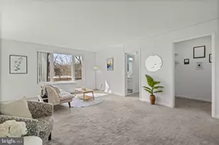 2400 41st St NW, Washington, DC 20007 - Photo 3