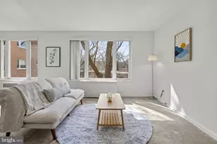 2400 41st St NW, Washington, DC 20007 - Photo 5