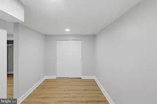 2388 Champlain St NW, Washington, DC 20009 - Photo 9