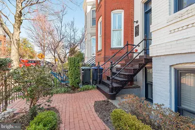 418 7th Street SE #302, Washington, DC 20003 - Photo 3