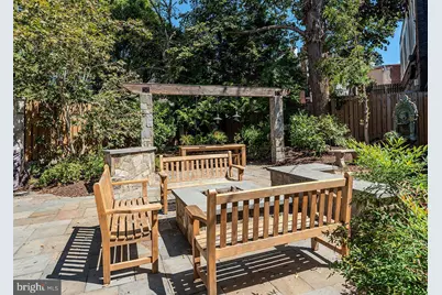 418 7th Street SE #302, Washington, DC 20003 - Photo 21