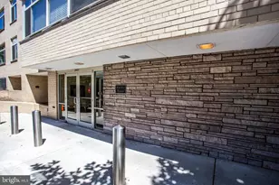 2401 H St NW, Washington, DC 20037 - Photo 17