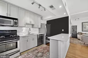 2633 Adams Mill Rd NW, Washington, DC 20009 - Photo 5