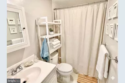 1718 Corcoran Street NW #45, Washington, DC 20009 - Photo 5