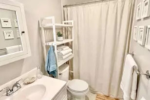 1718 Corcoran St NW, Washington, DC 20009 - Photo 5