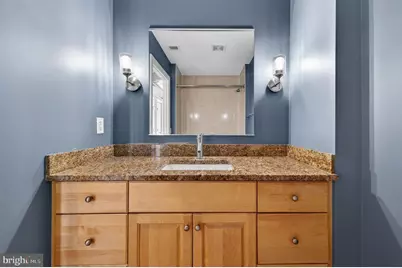 811 4th Street NW #1215, Washington, DC 20001 - Photo 17