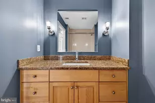 811 4th St NW, Washington, DC 20001 - Photo 17