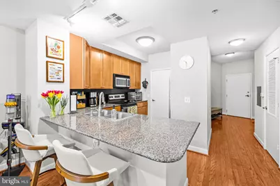 400 Massachusetts Avenue NW #622, Washington, DC 20001 - Photo 3