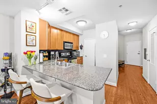 400 Massachusetts Ave NW, Washington, DC 20001 - Photo 3