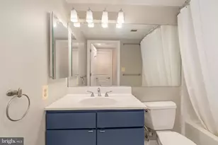 1225 13th St NW, Washington, DC 20005 - Photo 23