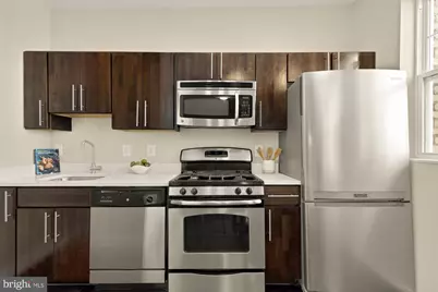 315 G Street NE #303, Washington, DC 20002 - Photo 7