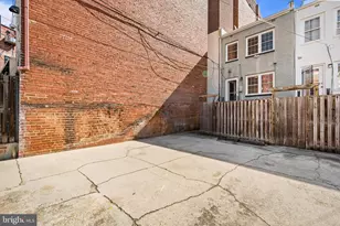 1924 New Hampshire Ave NW, Washington, DC 20009 - Photo 37