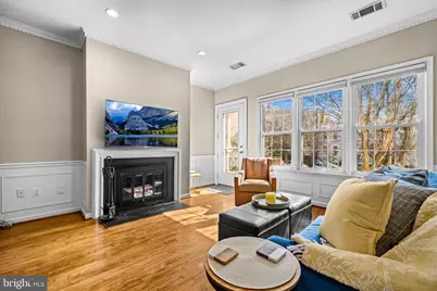 1924 New Hampshire Avenue NW, Washington, DC 20009 - Photo 9