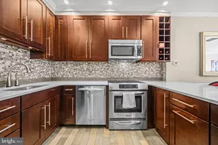 1924 New Hampshire Ave NW, Washington, DC 20009 - Photo 17