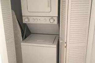 1924 New Hampshire Ave NW, Washington, DC 20009 - Photo 43