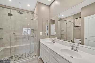 814 3rd Street SE, Washington, DC 20003 - Photo 17