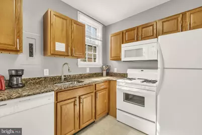 323 Maryland Avenue NE, Washington, DC 20002 - Photo 23