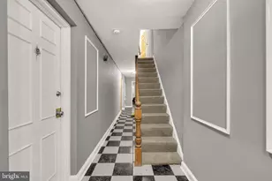 323 Maryland Ave NE, Washington, DC 20002 - Photo 3