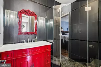909 C Street NE, Washington, DC 20002 - Photo 21