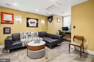 909 C St NE, Washington, DC 20002 - Photo 29