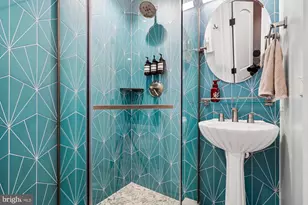 909 C St NE, Washington, DC 20002 - Photo 35