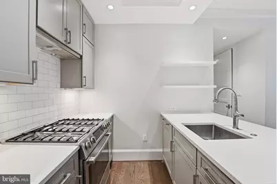 418 7th Street SE #101, Washington, DC 20003 - Photo 9