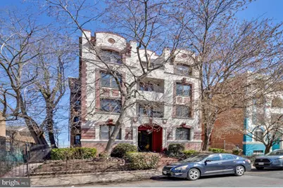 1495 Newton Street NW #304, Washington, DC 20010 - Photo 3