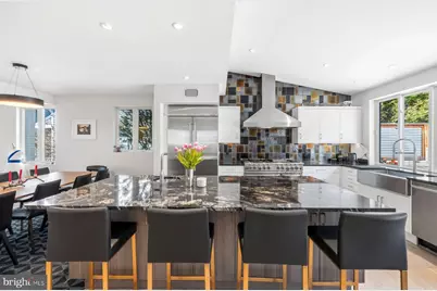 5507 Macarthur Boulevard NW, Washington, DC 20016 - Photo 13