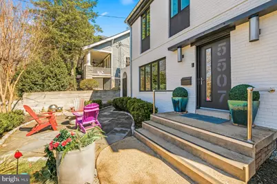 5507 Macarthur Boulevard NW, Washington, DC 20016 - Photo 3