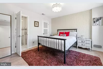 5507 Macarthur Boulevard NW, Washington, DC 20016 - Photo 31