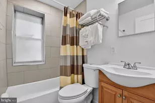 1339 Corcoran St NW, Washington, DC 20009 - Photo 13