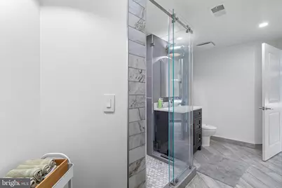 1117 10th Street NW #1109, Washington, DC 20001 - Photo 17