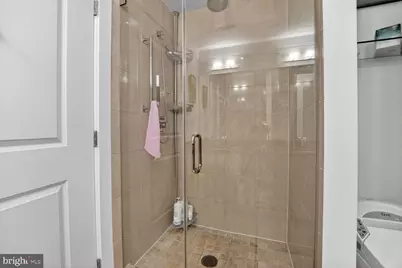 301 Massachusetts Avenue NW #507, Washington, DC 20001 - Photo 9