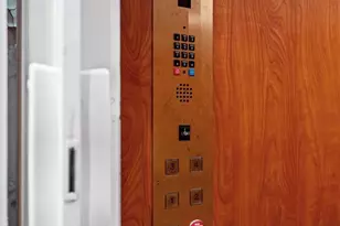 2134 R St NW, Washington, DC 20008 - Photo 9