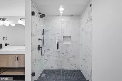 919 12th Street NE #303, Washington, DC 20002 - Photo 11