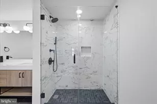 919 12th St NE, Washington, DC 20002 - Photo 11