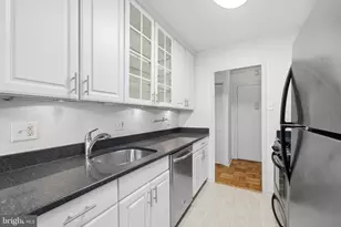 4000 Tunlaw Rd NW, Washington, DC 20007 - Photo 21