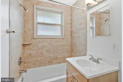 2832 Hartford Street SE #104, Washington, DC 20020 - Photo 7