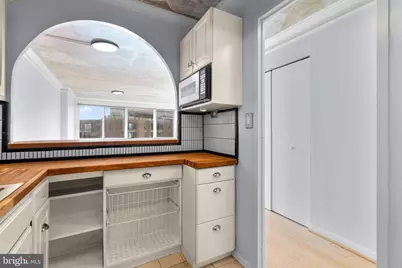 1330 New Hampshire Avenue NW #907, Washington, DC 20036 - Photo 13