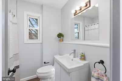 5722 Chillum Place NE, Washington, DC 20011 - Photo 11