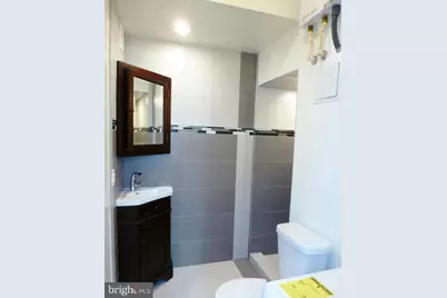 1102 5th Street NW #2, Washington, DC 20001 - Photo 7