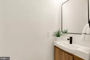 1710 2nd St NW, Washington, DC 20001 - Photo 15