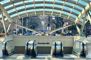 490 M St SW, Washington, DC 20024 - Photo 17