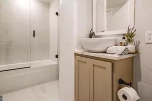 1414 Pennsylvania Ave. SE, Washington, DC 20003 - Photo 35