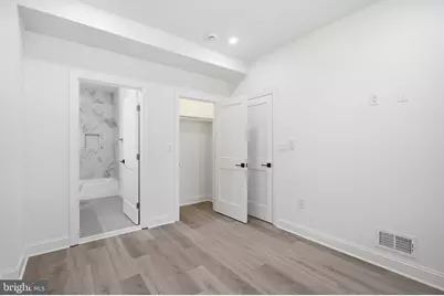 2404 North Capitol Street NW #A, Washington, DC 20002 - Photo 9