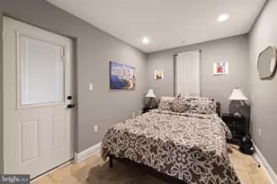 330 U St NW, Washington, DC 20001 - Photo 35