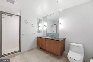 1025 1st St SE, Washington, DC 20003 - Photo 13